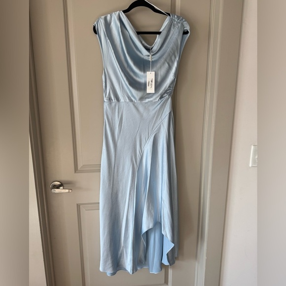 NWT ASTR Blue Satin Mairyn Dress l M - Picture 4 of 6